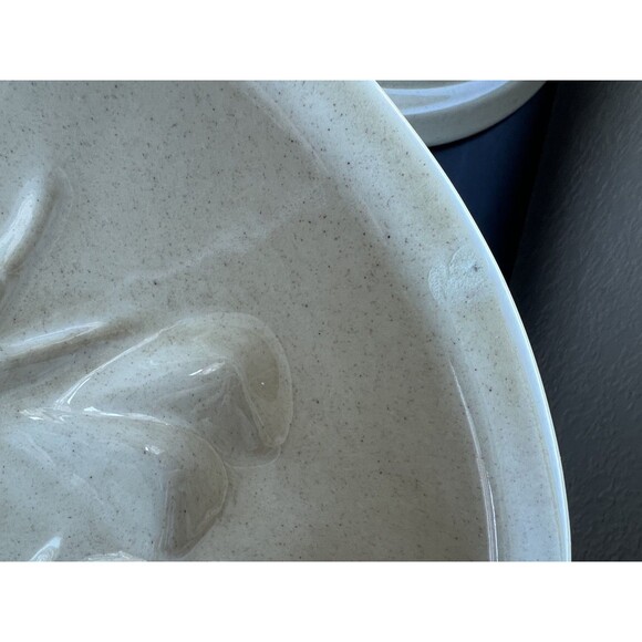 Vintage Los Angeles Potteries 1971 USA Cream Vegetable Lidded Casserole Dish - Picture 8 of 11